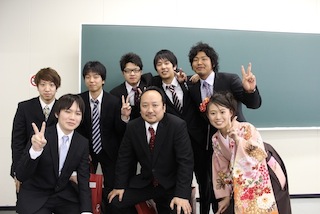 lab-grad-201203.jpg